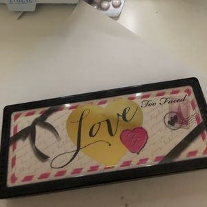 Too Faced Love palette! Brand new never used